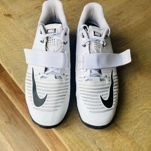 Nike Romaleos 3 Olympic Weightlifting Shoe Men’s Size 7.5 or Women’s Size 9